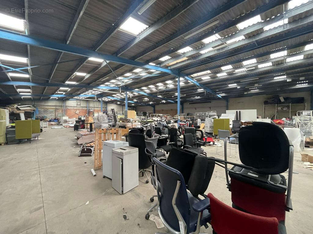 Commerce à LA COUTURE