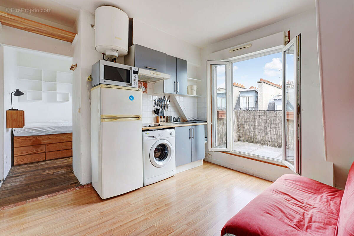 Appartement à PARIS-20E