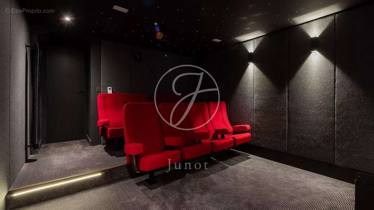 Appartement à PARIS-6E