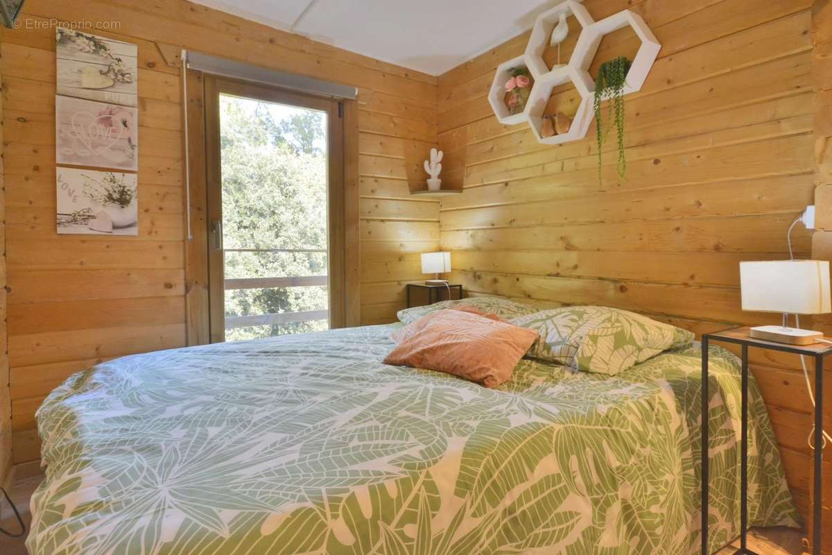 Maison à ROQUEFORT-LES-PINS