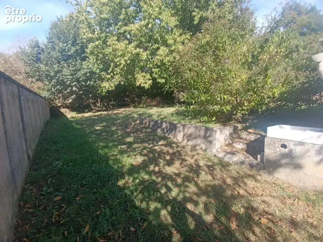 Maison à renover avec jardin - photo 8