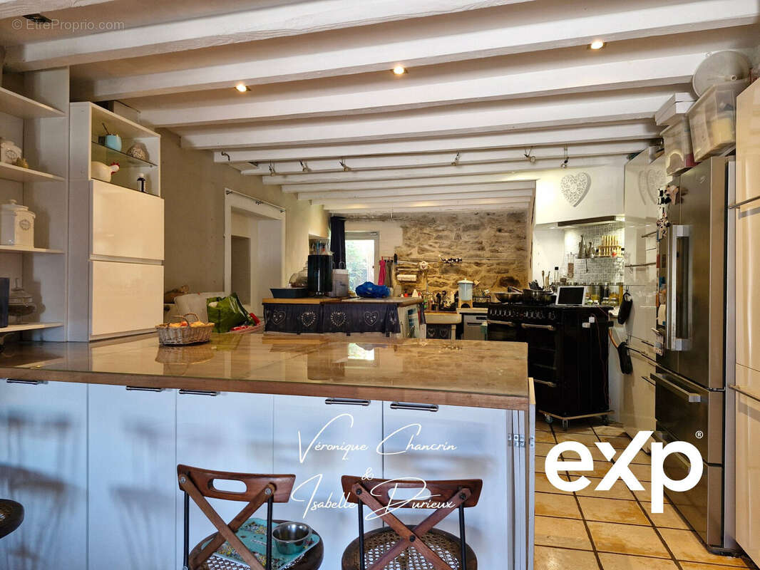 Maison 195 m² à Saint-Andre-La-Cote  - photo 5