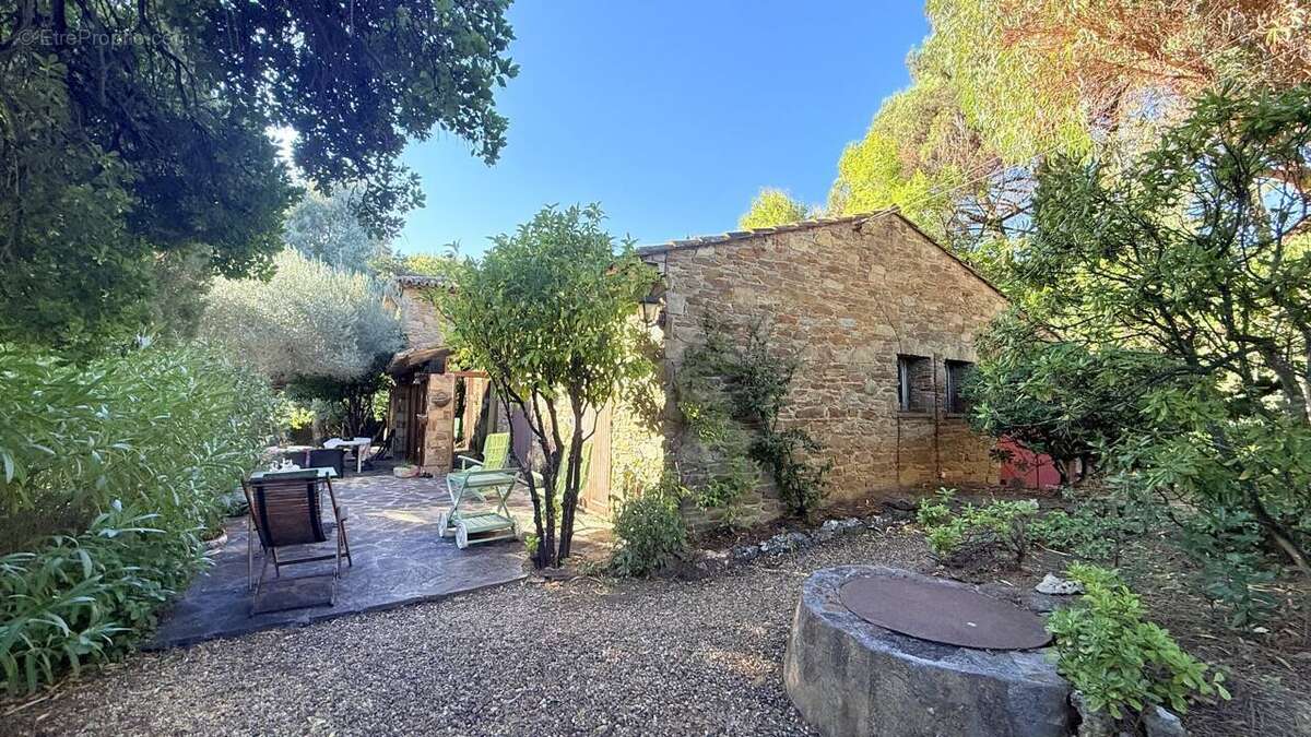 Maison à LA CROIX-VALMER