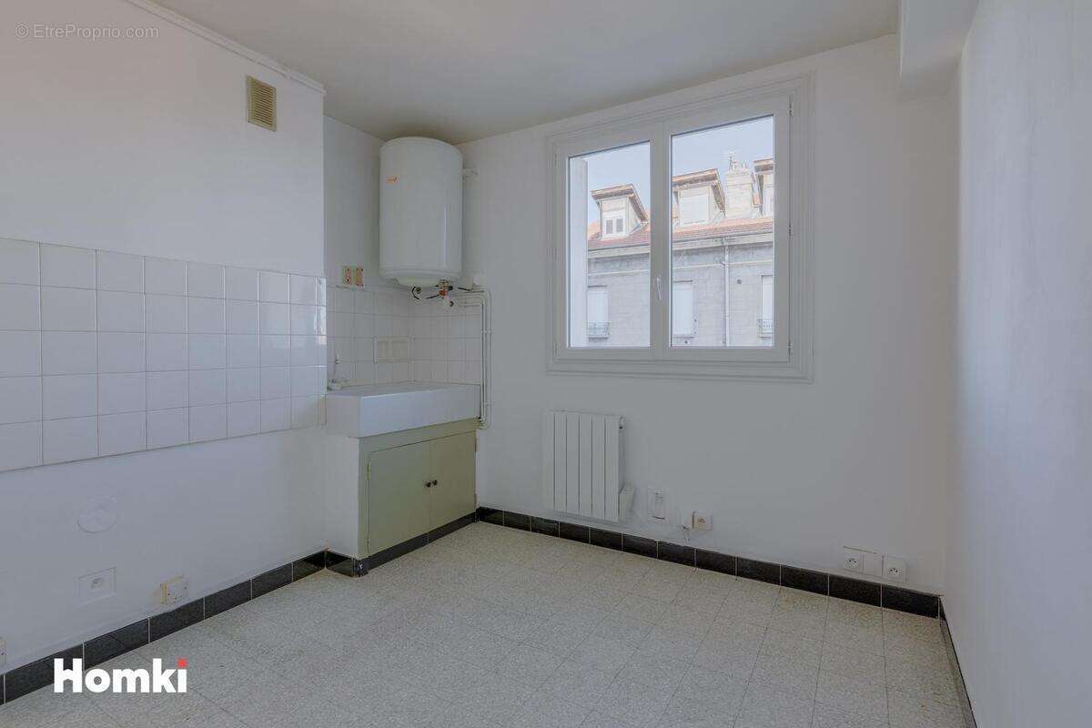 Appartement à SAINT-ETIENNE
