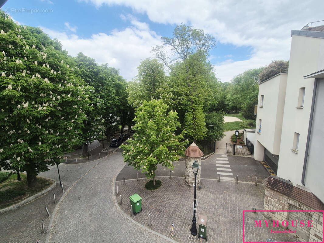 Appartement à BAGNEUX