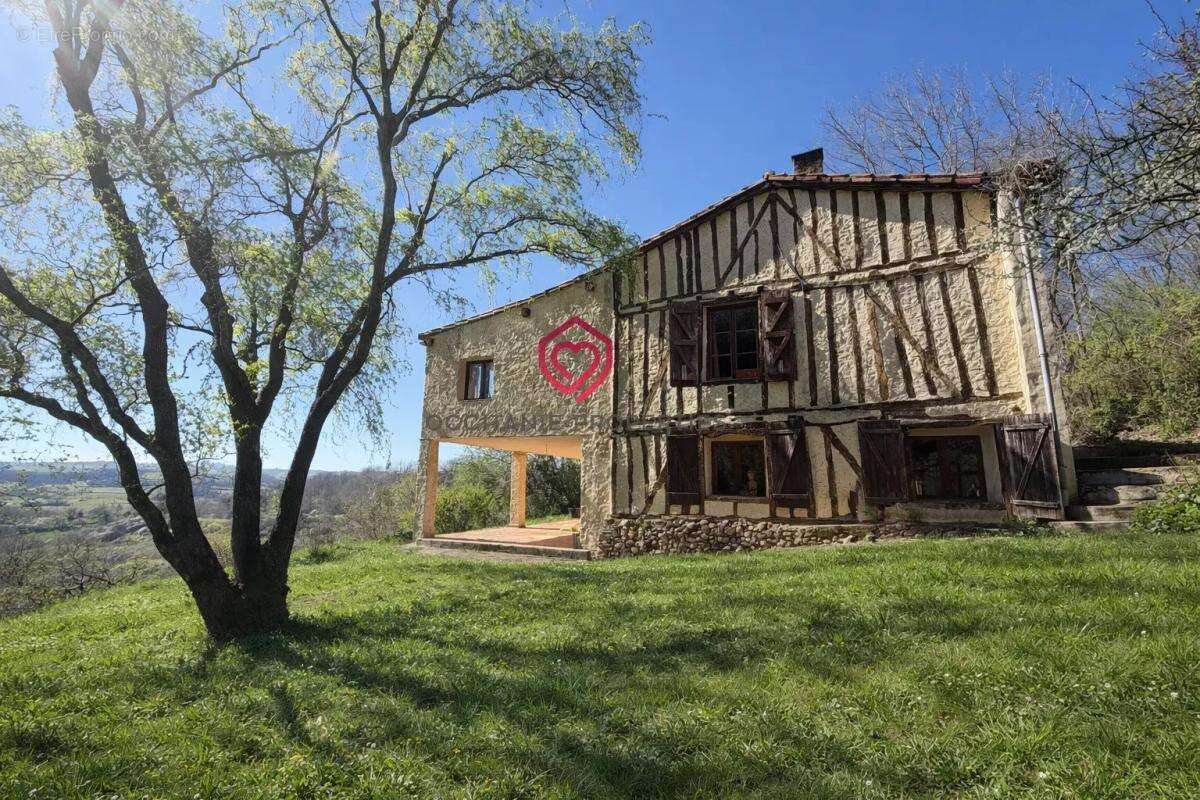 Maison à ARTIGAT