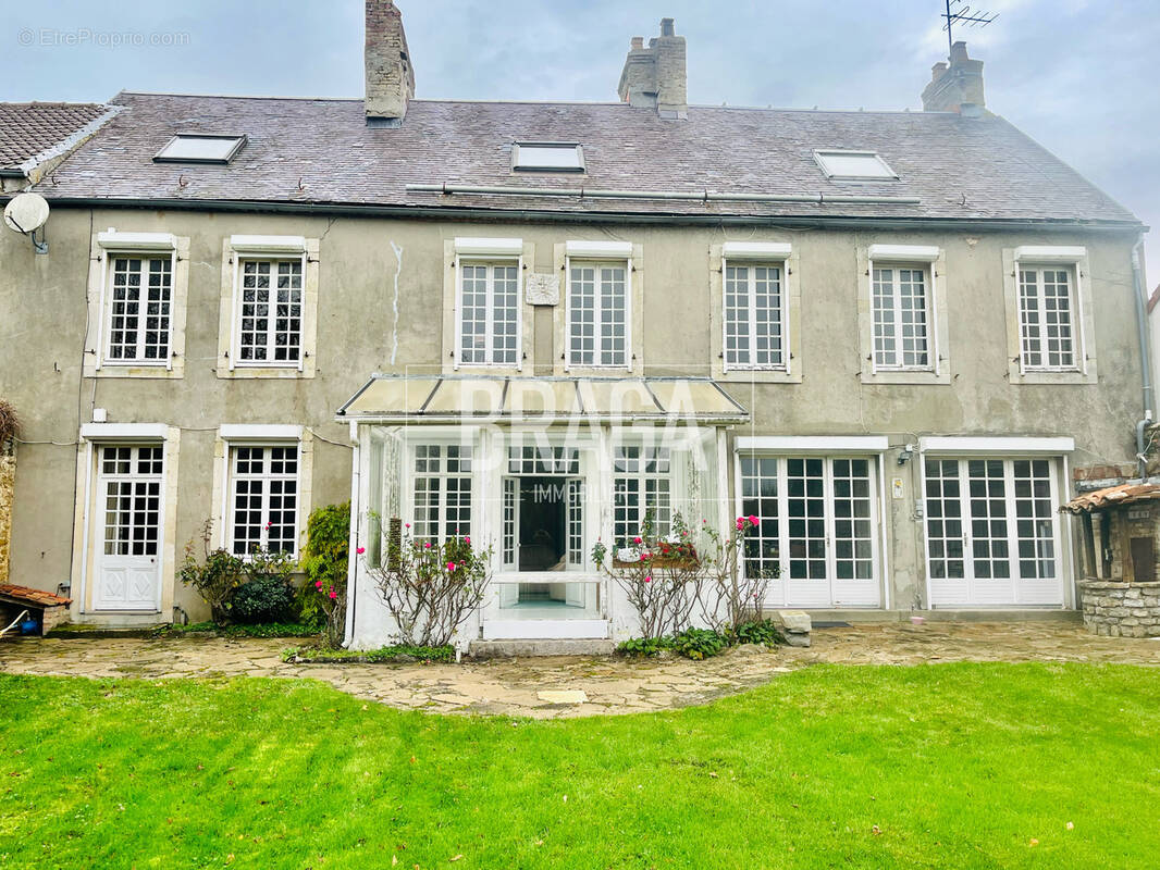 Maison à SAINT-MARTIN-BOULOGNE