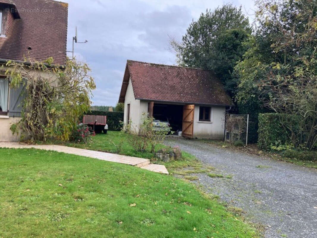 Maison à PONT-L&#039;EVEQUE