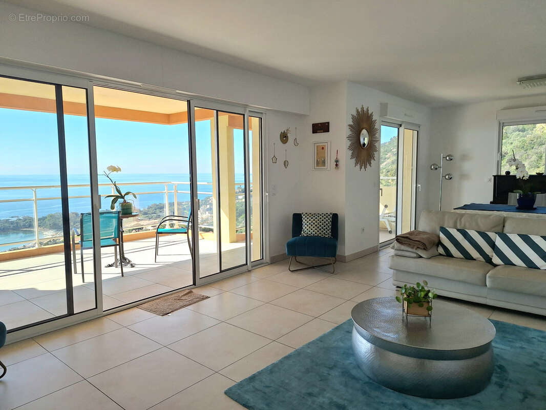 Ajaccio Sanginaires magnifique duplex récent de 180m2 avec vue panoramique - photo 5