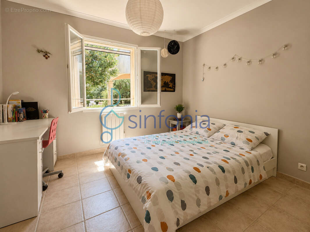 Exclusivité Sainte Anastasie - photo 8
