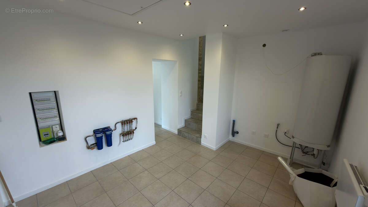 Maison 4 Chambres proche Avallon rénovée  Domecy sur le Vault Bourgogne France - photo 20