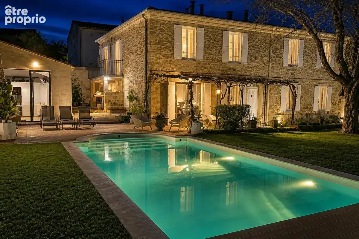 Maison du XVIIIe siècle 8 pièces 339 m² à Saint-Bauzély - photo 17