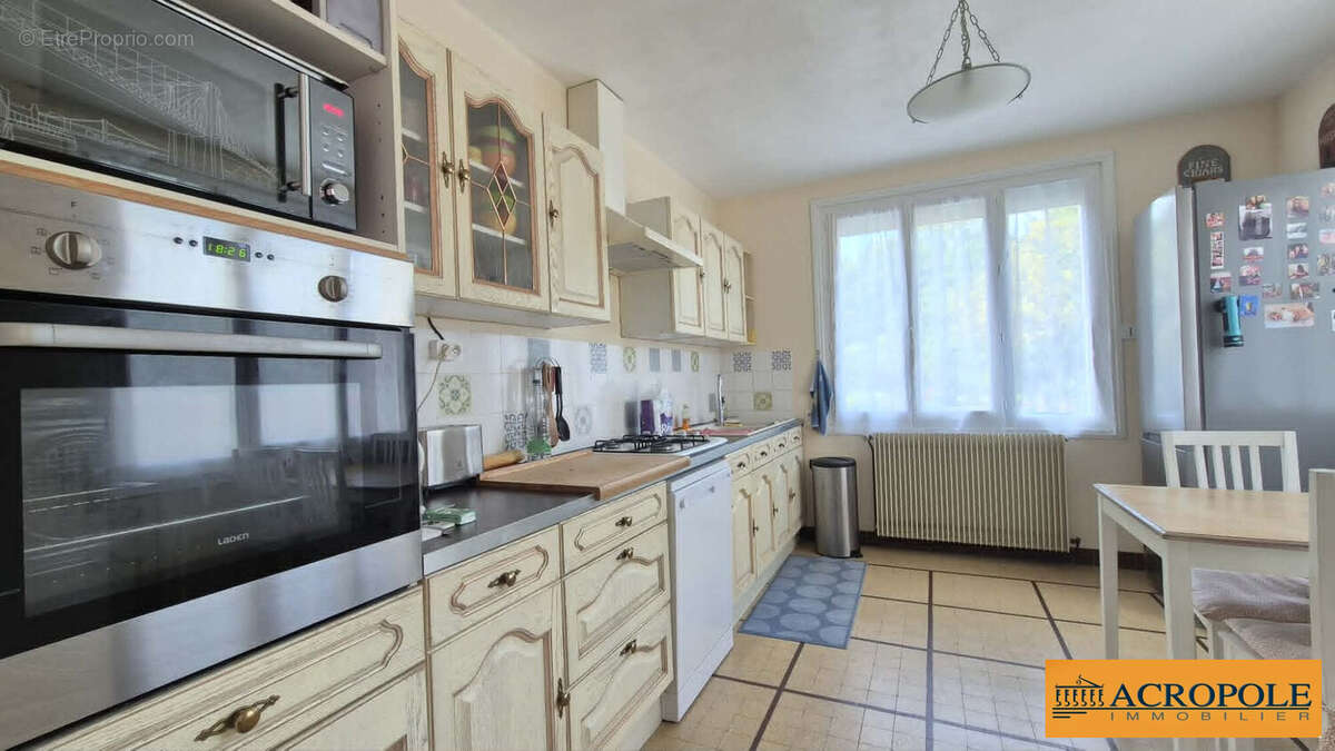 Maison 136 m² à Salbris  - photo 3