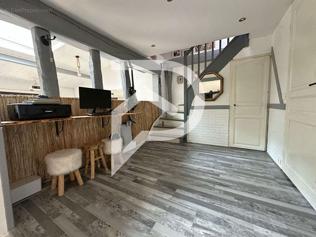 Maison à SOREL-MOUSSEL