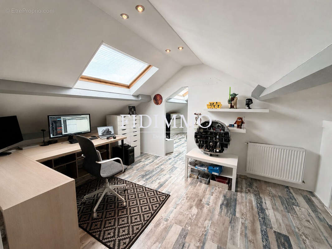 Appartement à CHENNEVIERES-SUR-MARNE