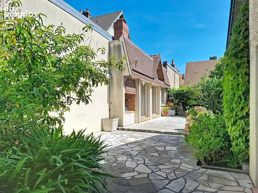 Villa Cabourg 7 pièce(s) 190 m2 - photo 5