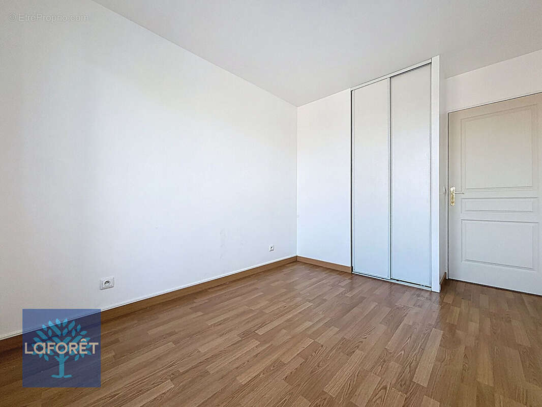 Appartement à CHENNEVIERES-SUR-MARNE