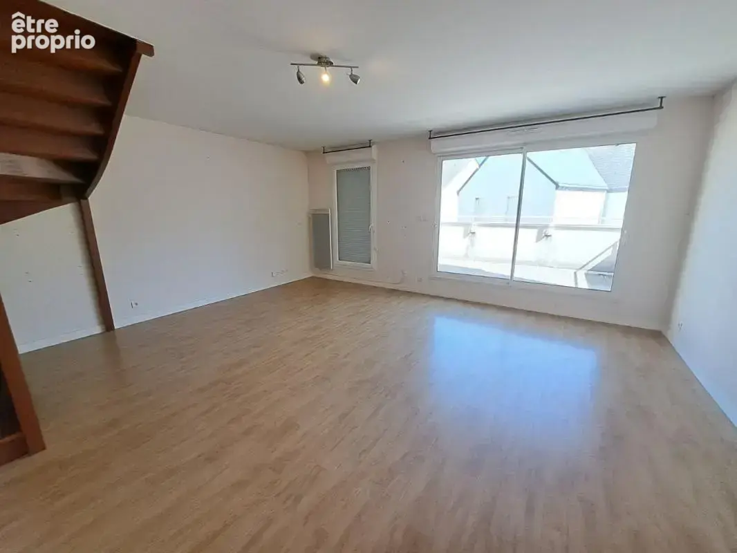SURZUR Appartement T3 en DUPLEX de 67,70 m2, lumineux. À pied du bourg - photo 13