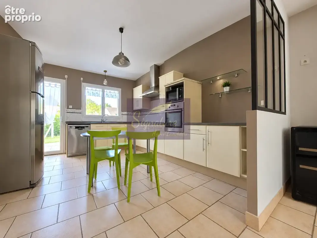 Maison avec 6 chambres 1  bureau double garage et jardin - photo 3