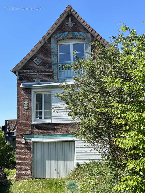 Maison à ENVERMEU