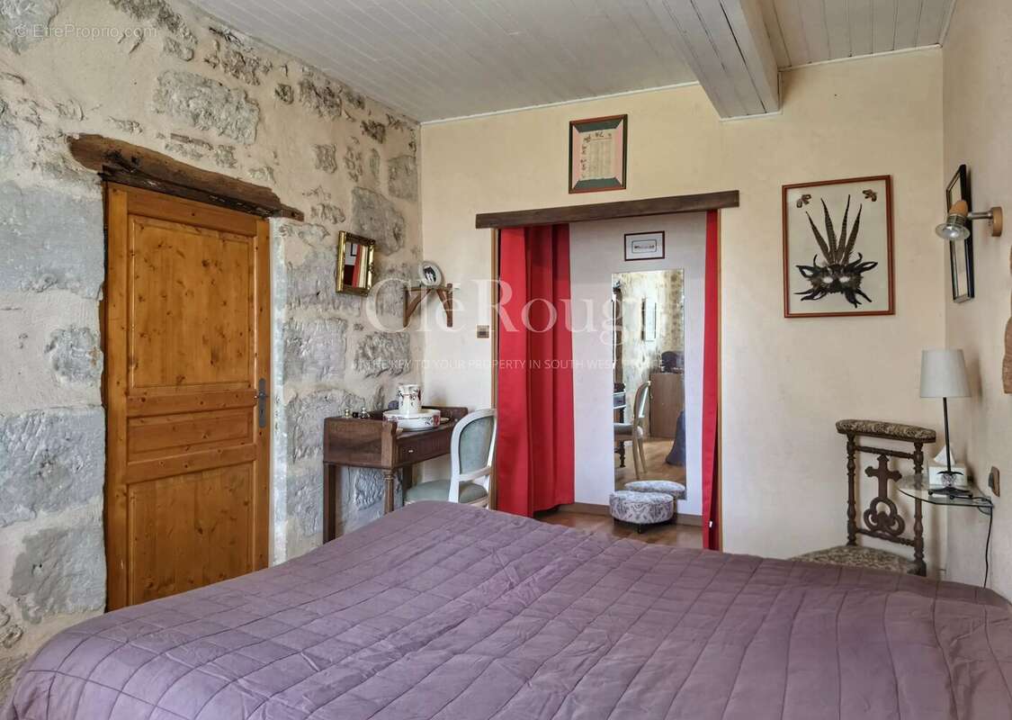 Appartement à PELLEGRUE