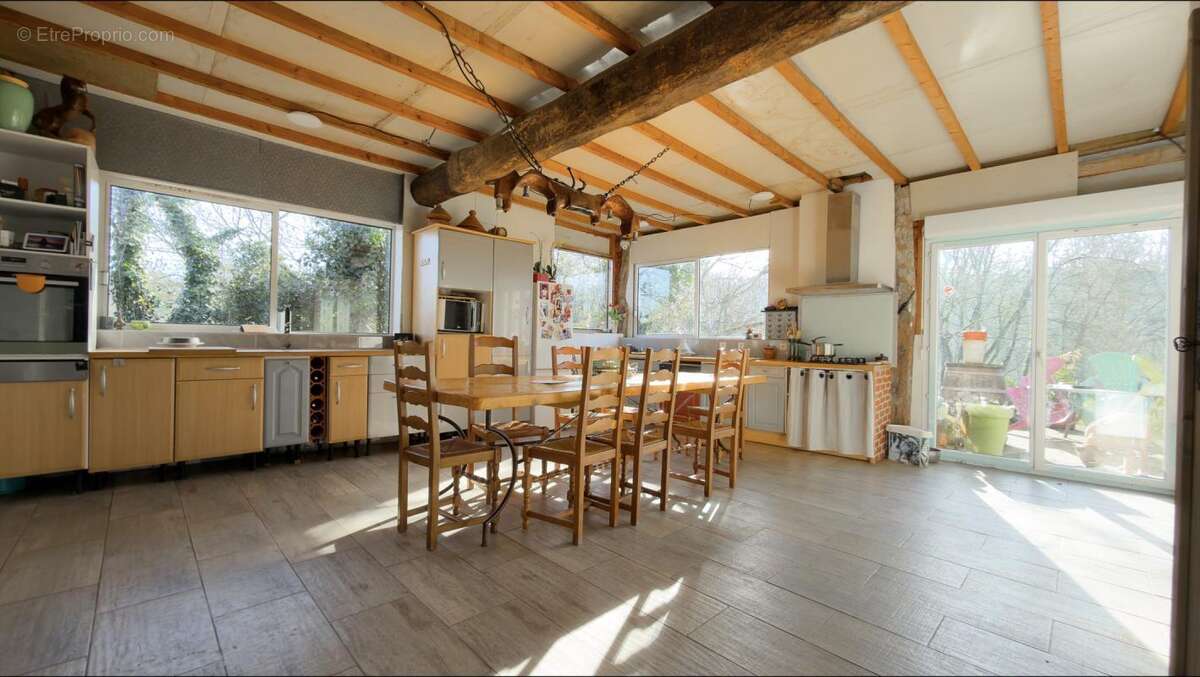 Maison à GIROUSSENS