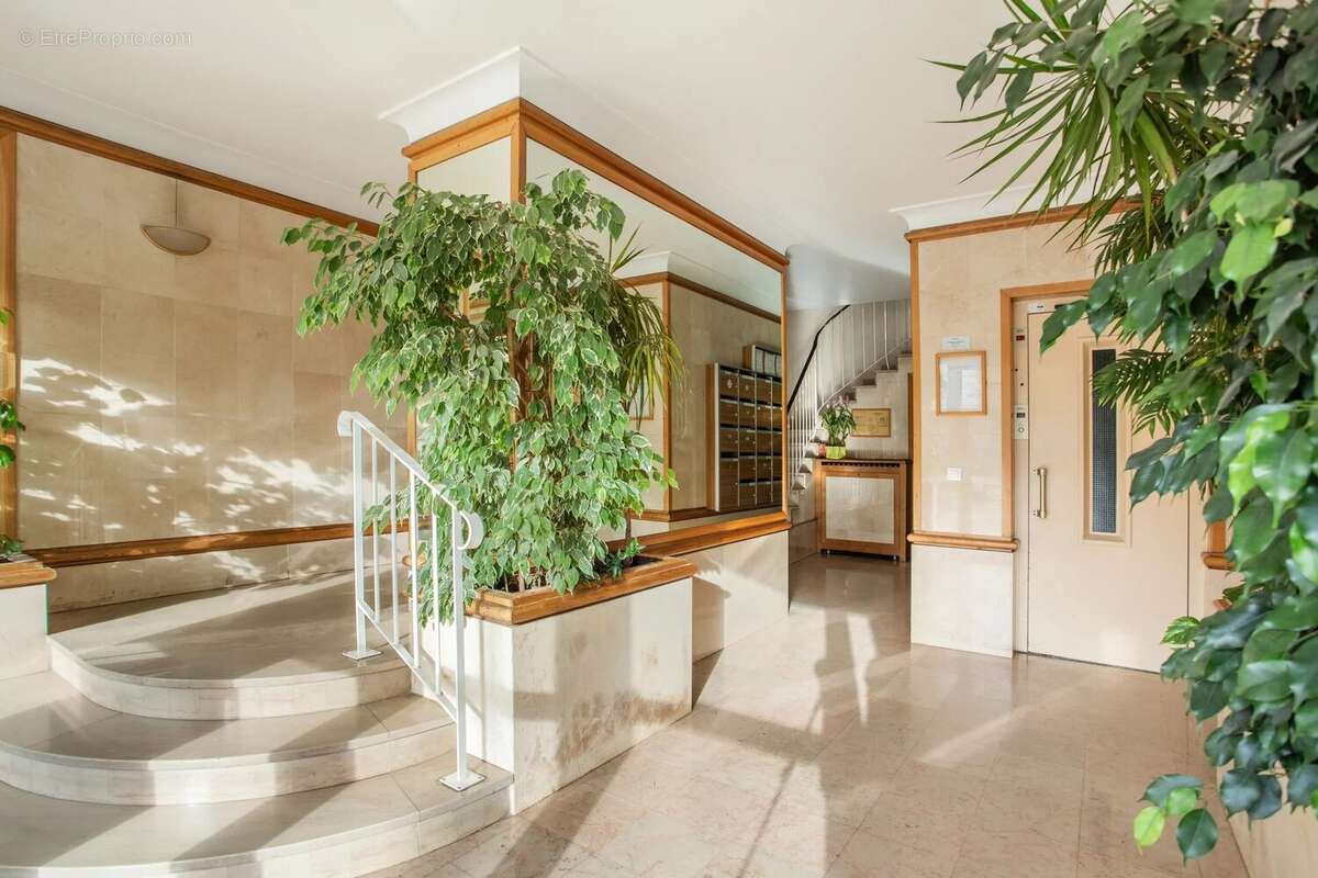 Appartement à PARIS-20E