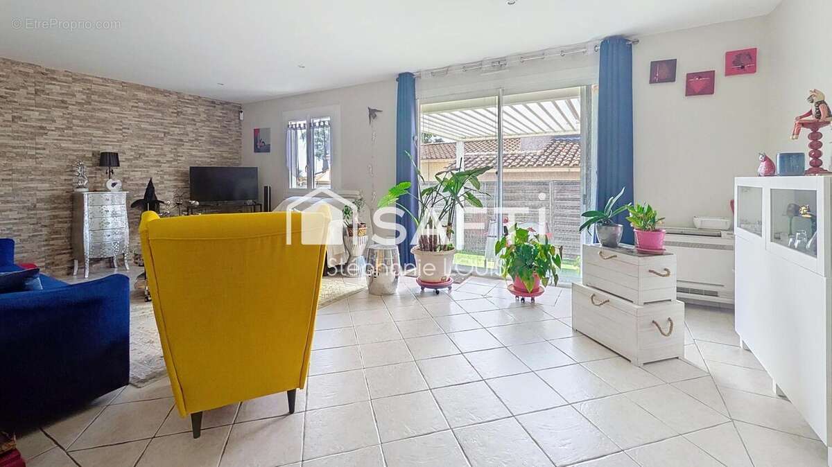 Photo 4 - Maison à LA MOTTE
