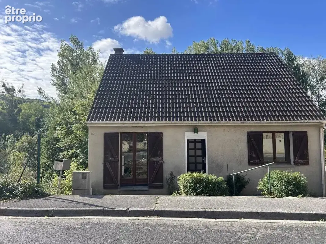 Maison à CROUY