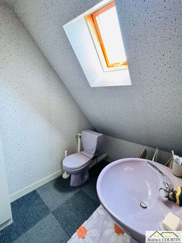 Maison à SAINT-MARTIN-DU-MONT