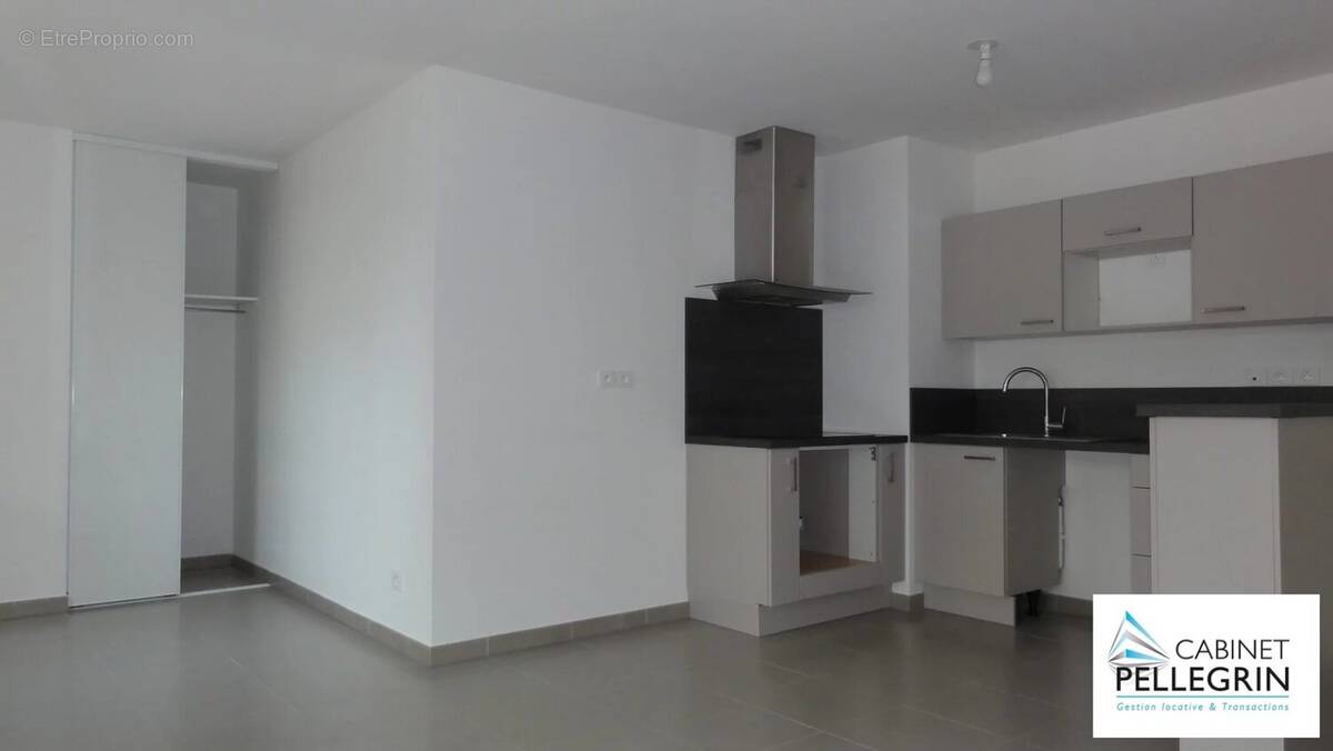 Appartement à MARSEILLE-11E