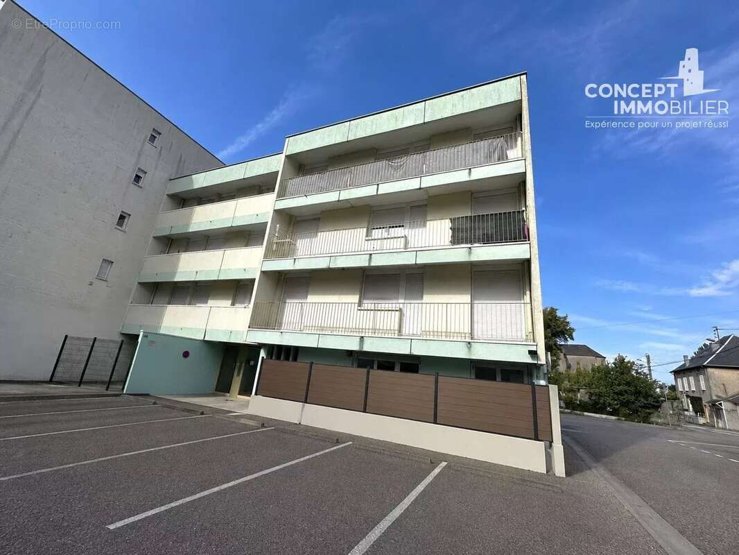 FLORANGE – Appartement F3 avec terrasse, parking privatif et cave - photo 12