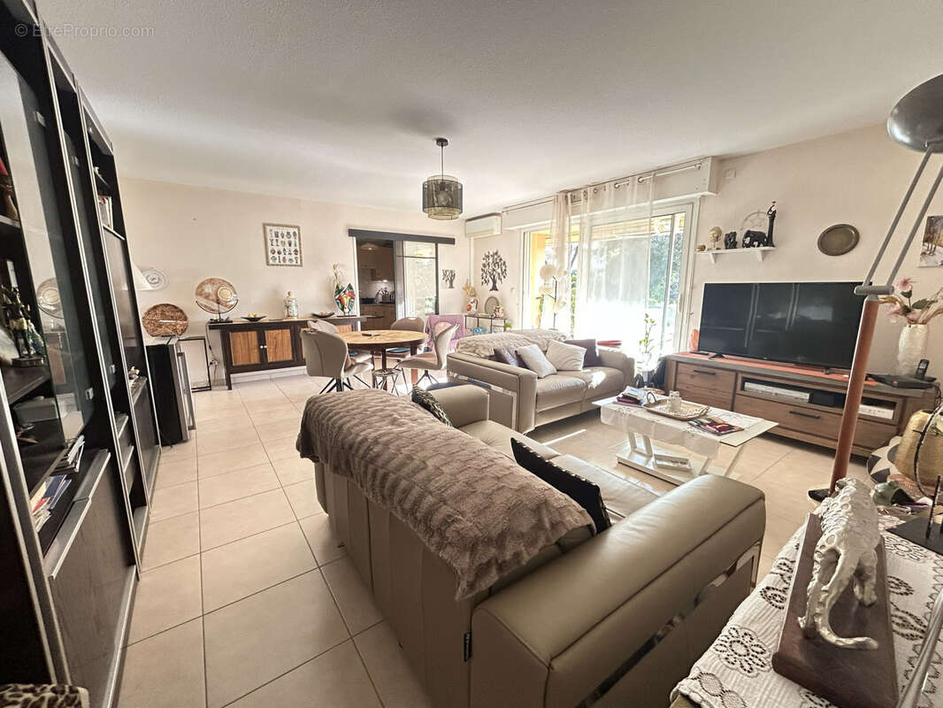 Appartement à SAINT-RAPHAEL