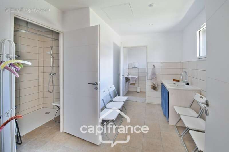 Propriété avec gîtes et chambres d’hôtes dans dépendances séparées et Maison bressane rénovée de 140 m² – Terrain 4374 m² –LOUHA - photo 21
