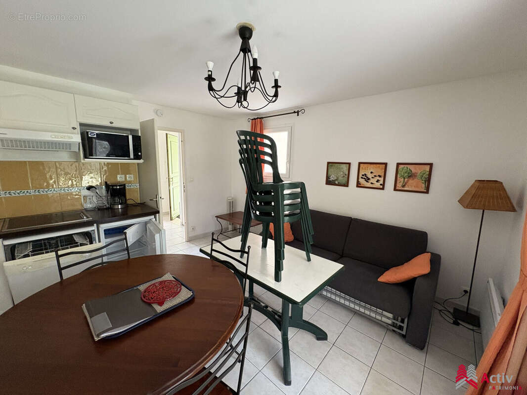 Appartement à PARADOU