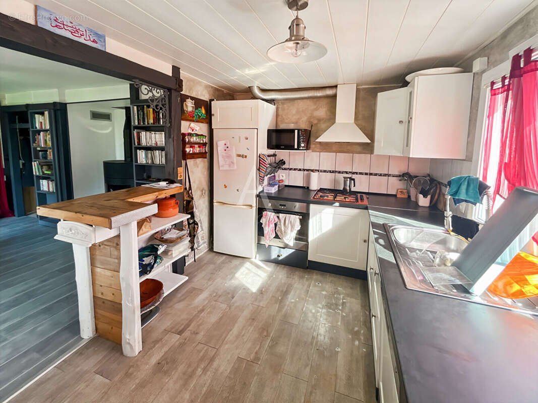 Maison à LES MUREAUX