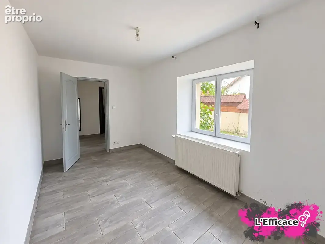 Maison 3 pièces 80 m² à vendre à Vy-Les-Lure (70200) - photo 7