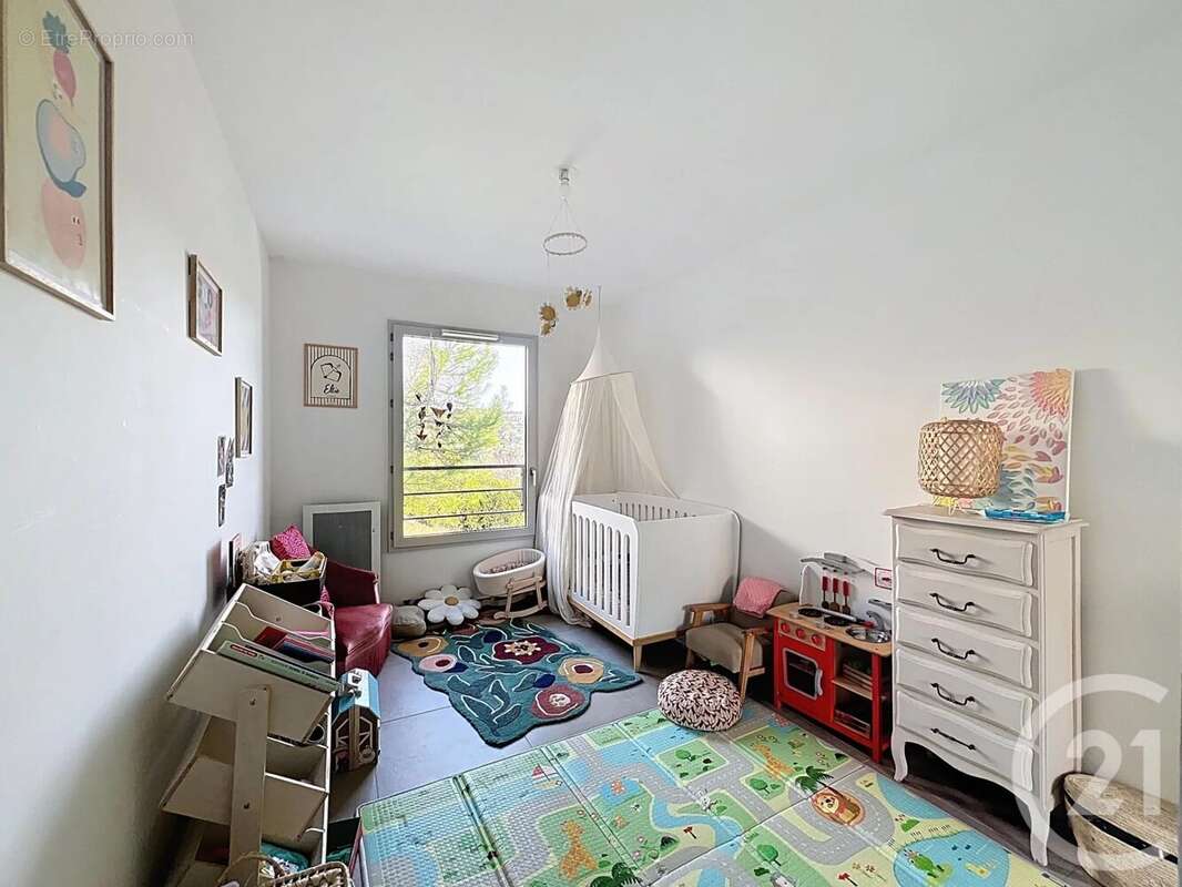 Appartement à MOUGINS