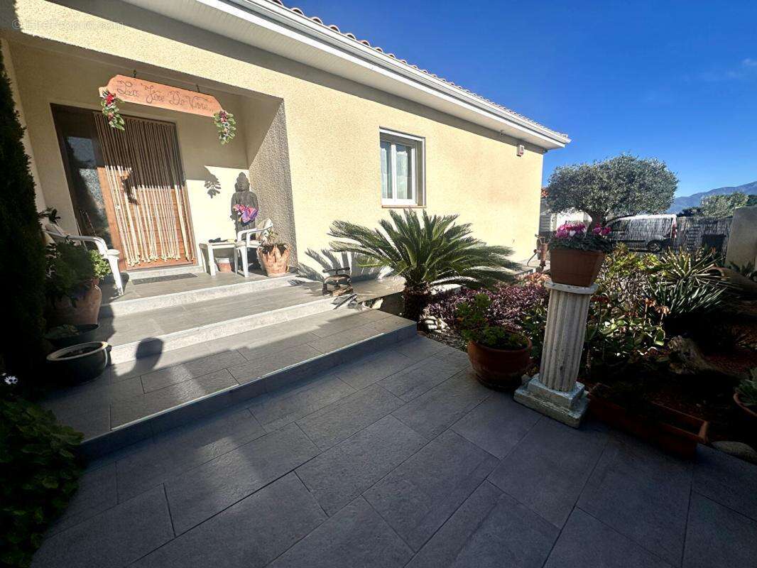 Maison à TRESSERRE