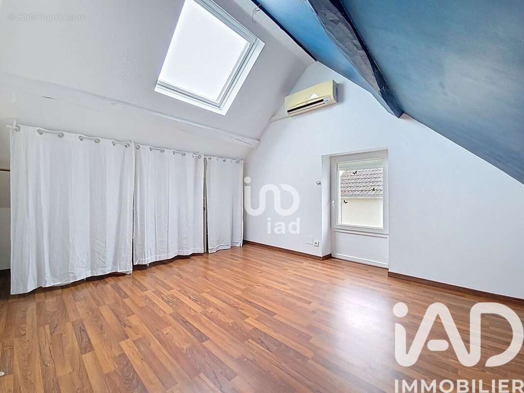 Maison 92 m² à Saint-Florentin  - photo 8
