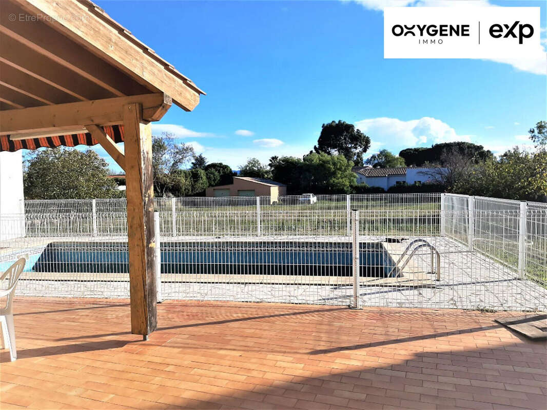 Maison 300 m² à Saint-Feliu-D'avall  - photo 7