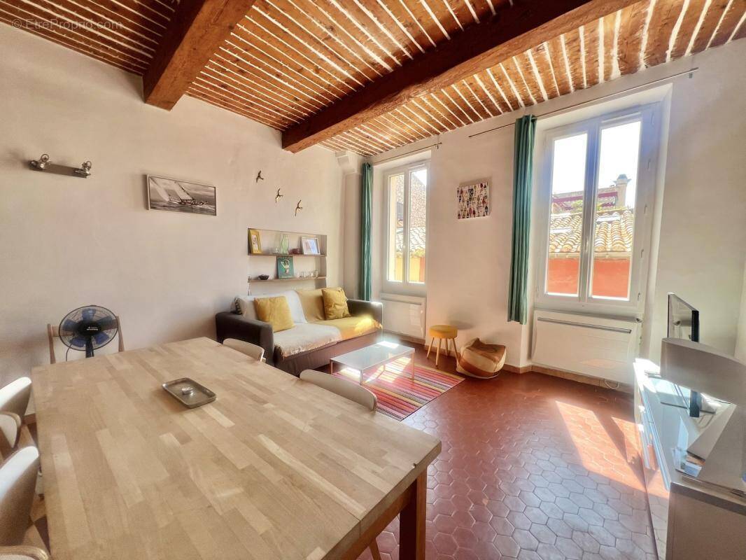Appartement à CASSIS