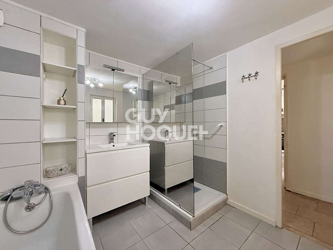 Saint-arnoult, maison 3 pièces avec jardin, garage et dépendance - photo 9