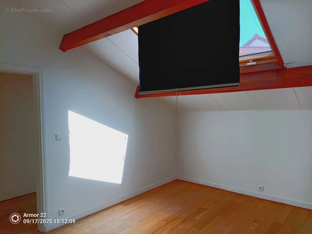 Appartement à CHARENTON-LE-PONT