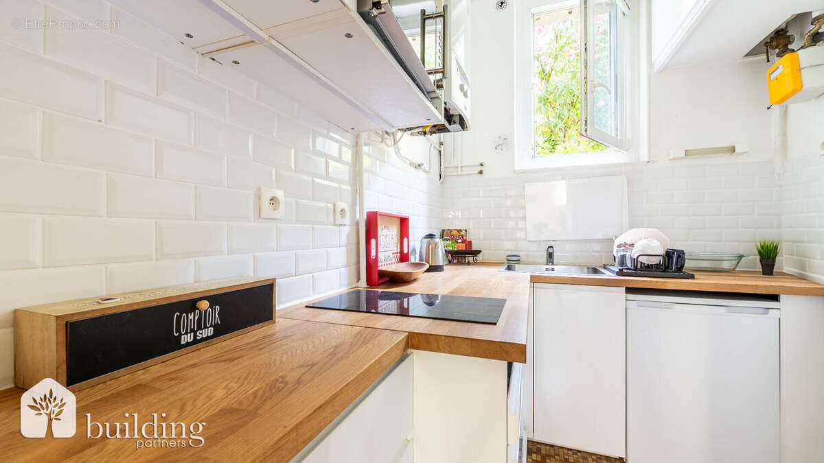 Appartement à LEVALLOIS-PERRET