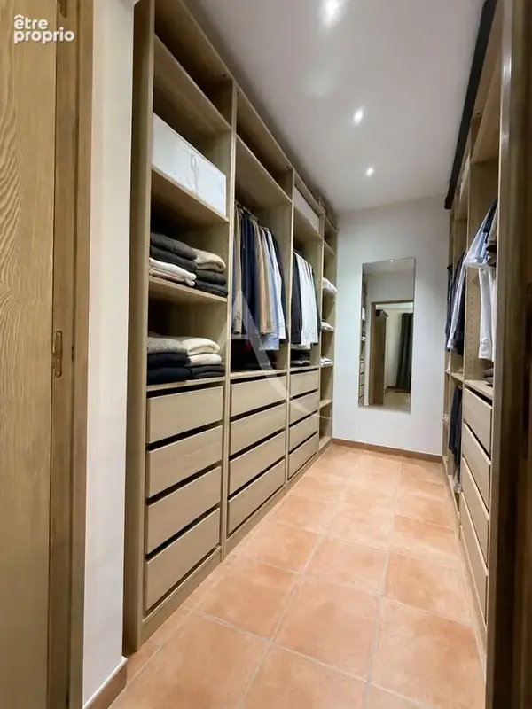 Maison coup de coeur 6 pièce(s) 210 m2 - photo 8