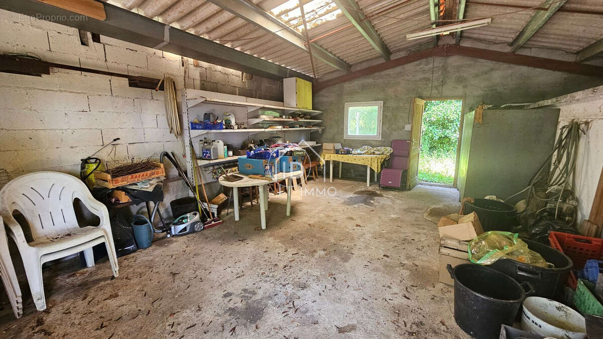 Maison à MONTPON-MENESTEROL