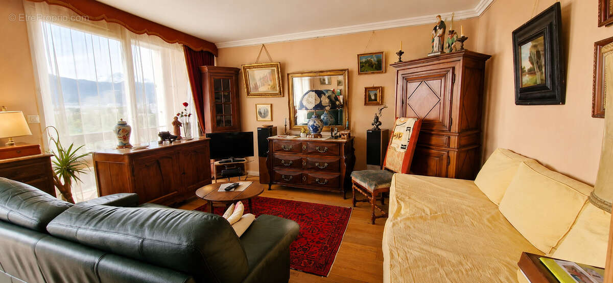 Appartement à SEYSSINET-PARISET