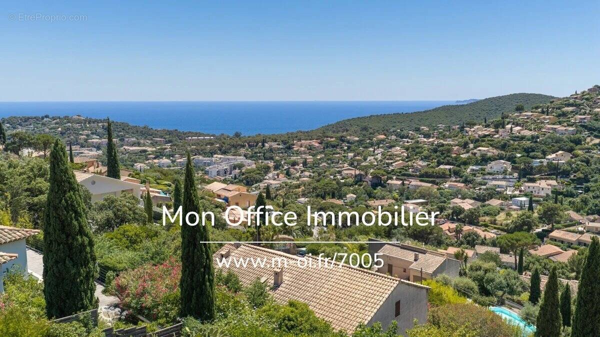 Maison à CAVALAIRE-SUR-MER