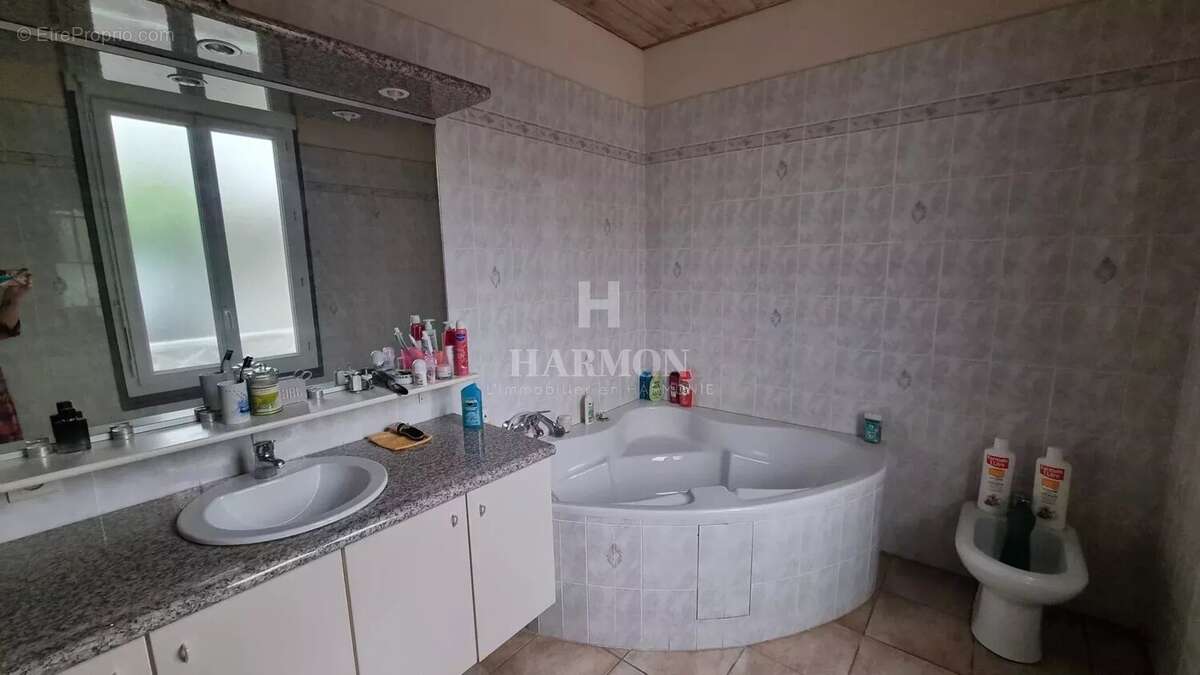 Maison à OLORON-SAINTE-MARIE